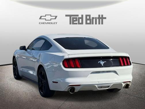 2015 Ford Mustang V6