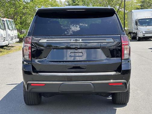 Black 2022 Chevrolet Tahoe Z71