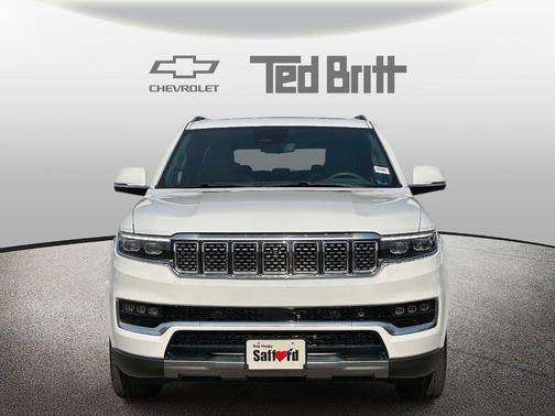 Bright White Clearcoat 2022 Jeep Grand Wagoneer Series II