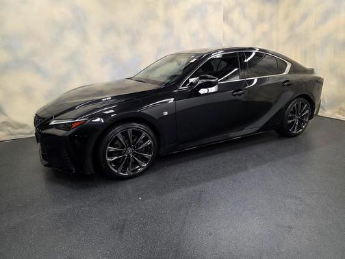 2022 Lexus IS 350 Base