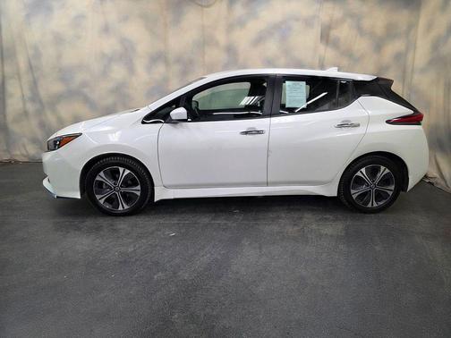 Pearl White Tricoat 2020 Nissan Leaf SV PLUS 62 kWh