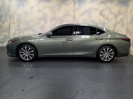 2019 Lexus ES 350 Base