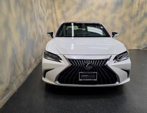 2025 Lexus ES 350 Ultra Luxury