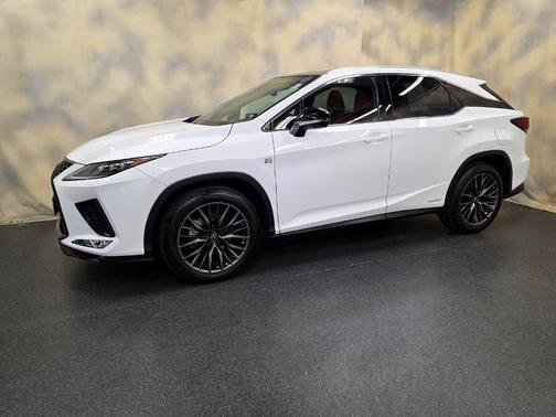 2022 Lexus RX 450h F SPORT Handling