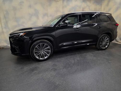 2024 Lexus TX 550h+ Luxury