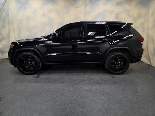 2019 Jeep Grand Cherokee Upland