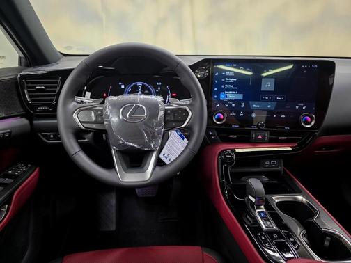 2025 Lexus NX 350h Luxury