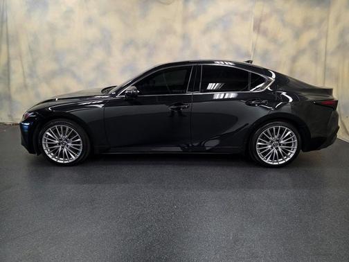 2023 Lexus IS 300 Base