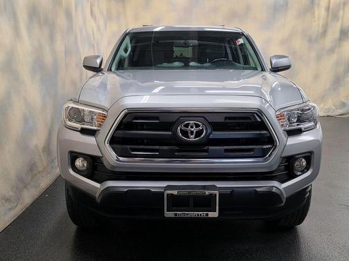 2016 Toyota Tacoma SR5