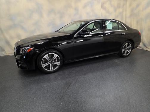 2019 Mercedes-Benz E-Class E 300