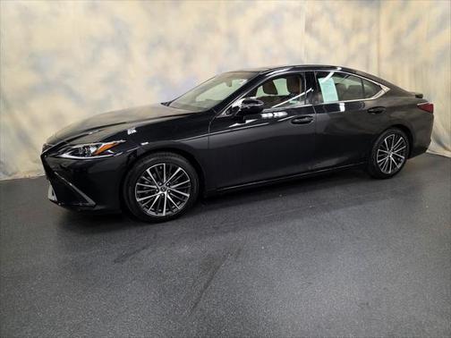 2023 Lexus ES 350 Luxury