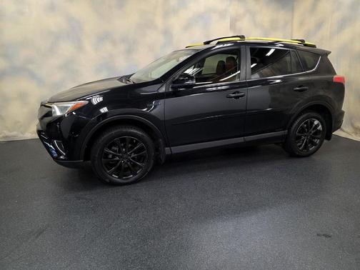 2016 Toyota RAV4 Hybrid Limited