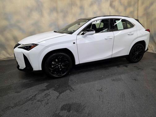 2023 Lexus UX 250h F Sport