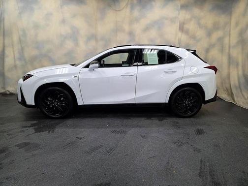 2023 Lexus UX 250h F Sport