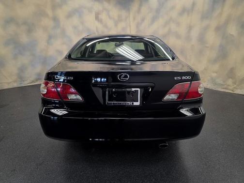 2002 Lexus ES 300 Base