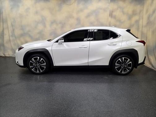 2025 Lexus UX 300h Premium