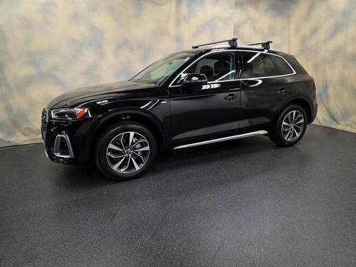 2022 Audi Q5 45 S line Premium