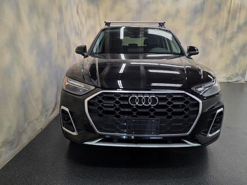 2022 Audi Q5 45 S line Premium