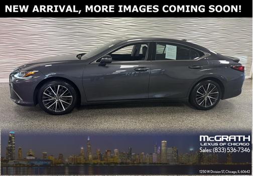2025 Lexus ES 300h Base