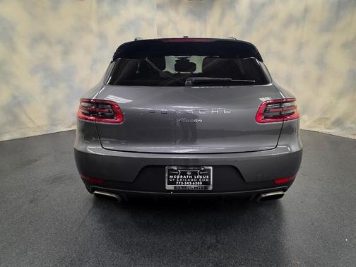 2017 Porsche Macan Base