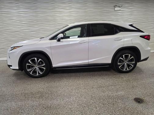 Eminent White Pearl 2017 Lexus RX 350 Base
