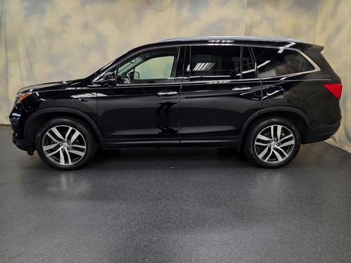 2017 Honda Pilot Elite