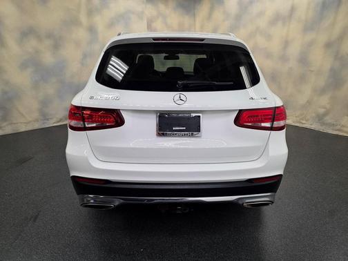 2017 Mercedes-Benz GLC 300 4MATIC