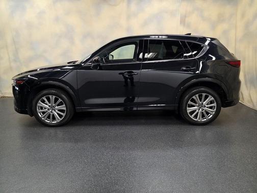 2023 Mazda CX-5 Signature