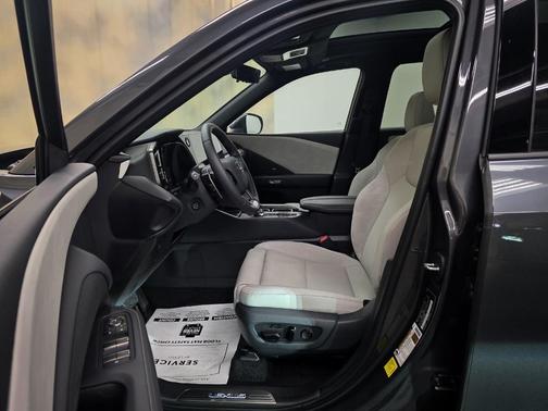 2025 Lexus TX 350 Luxury