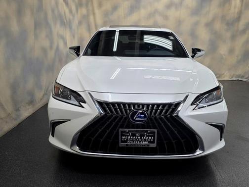 2022 Lexus ES 300h 300H