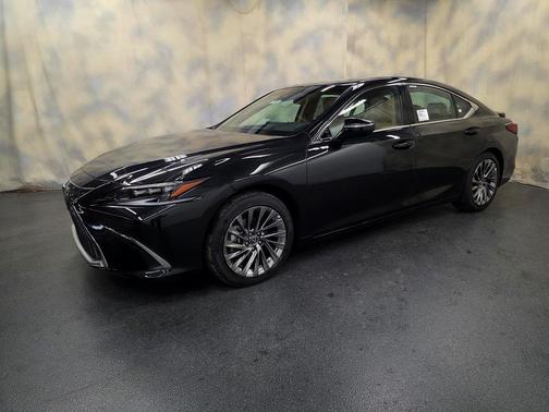 2025 Lexus ES 350 Ultra Luxury