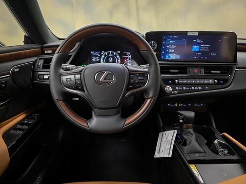 2025 Lexus ES 350 Ultra Luxury