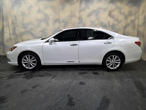 2011 Lexus ES 350 Base