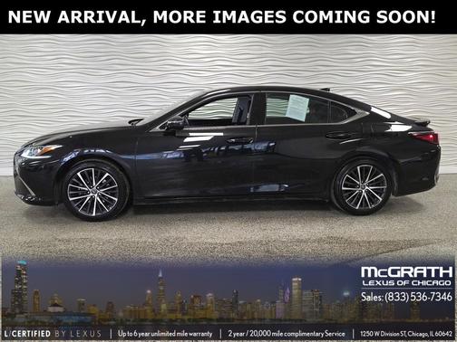 2025 Lexus ES 300h Base