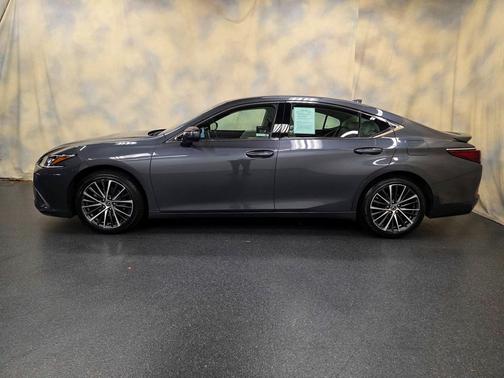 2023 Lexus ES 350 Luxury