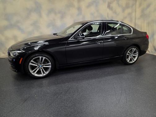 2018 BMW 330 xDrive
