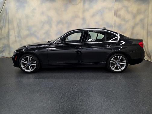 2018 BMW 330 xDrive
