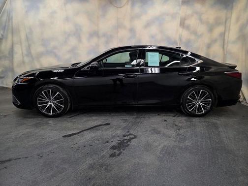 2023 Lexus ES 350 Luxury