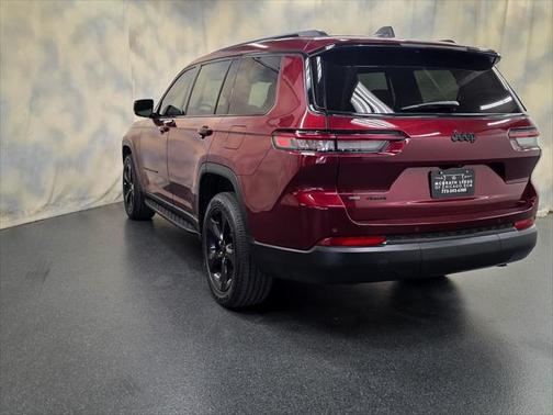 2022 Jeep Grand Cherokee L Laredo
