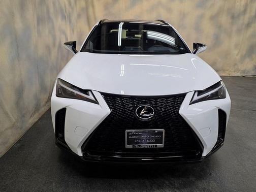 2025 Lexus UX 300h F SPORT Design
