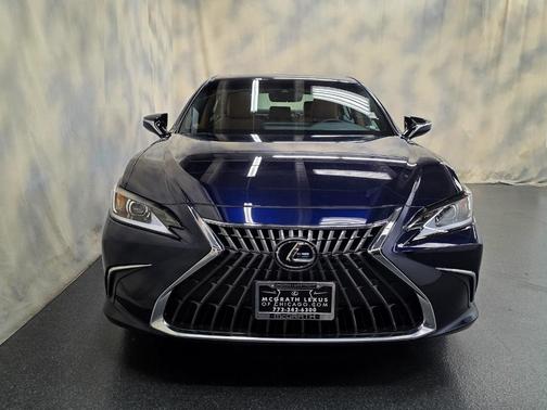 2022 Lexus ES 350 Base