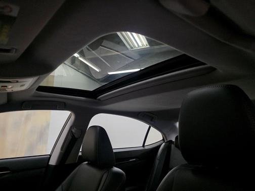 2017 Lexus ES 350 Base