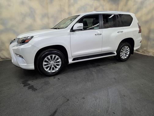 Eminent White Pearl 2023 Lexus GX 460 Premium
