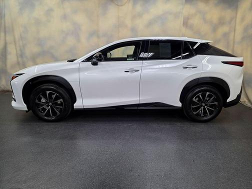 Oxygen White 2026 Lexus RZ 350e 350e