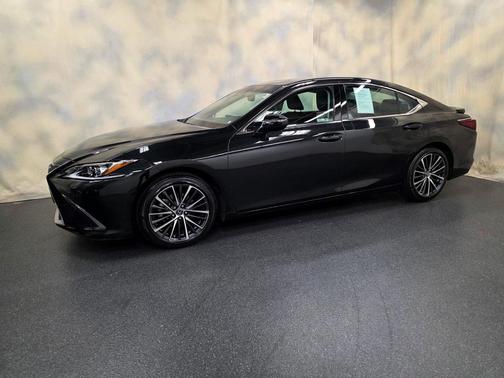 2024 Lexus ES 350 Base