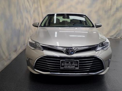 2018 Toyota Avalon XLE