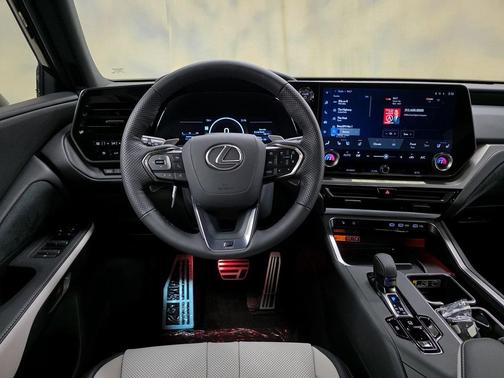 2025 Lexus TX 500h F SPORT Premium