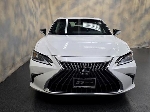 2023 Lexus ES 350 Base
