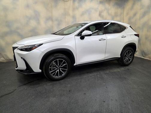 Eminent White Pearl 2024 Lexus NX 350 350