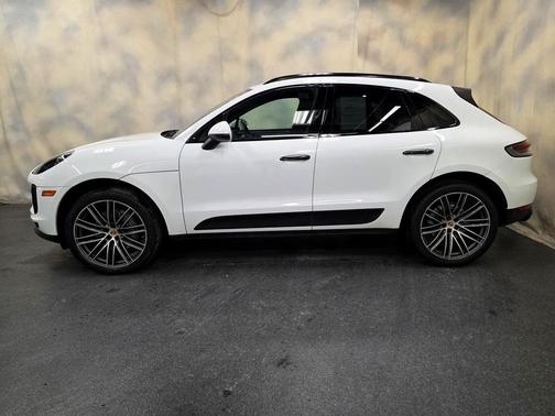 2020 Porsche Macan S